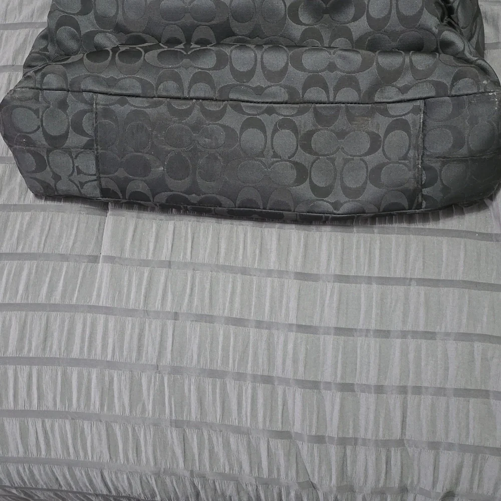 Ashley Coach Black Signature Shoulder Bag - Picture 4 of 10